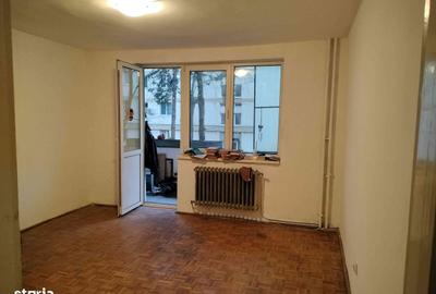 Apartament cu 3 camere decomandat în Central - 9