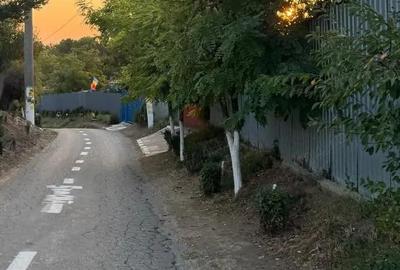 Teren de 2600 mp, în Găneasa