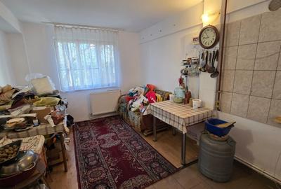 Casă individuală cu 6 camere cu Teren 530 Mp în Drumul Taberei - 9