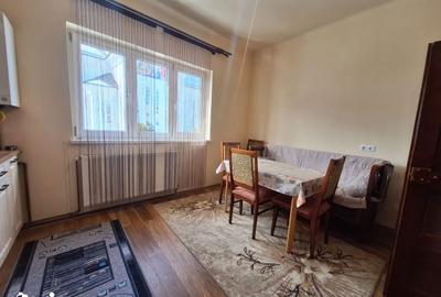 Garsonieră decomandată în Răcădău - 9