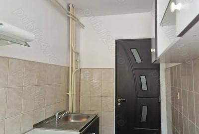 Persoana fizica inchiriez apartament cu o camera - 4