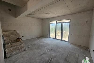 Duplex cu 4 camere cu Canalizare în Dudu - 2