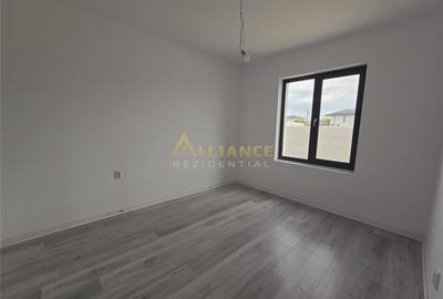 Casă cu 3 camere cu Teren 350 Mp în Berceni - 4