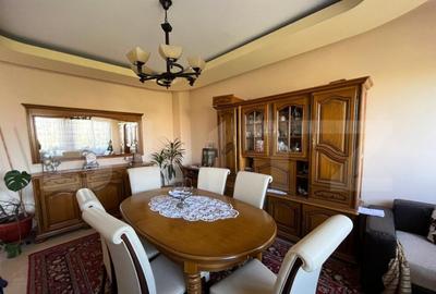 Vila D + P + E + M de 600 mp utili, teren de 1.400 mp, Cata - 30