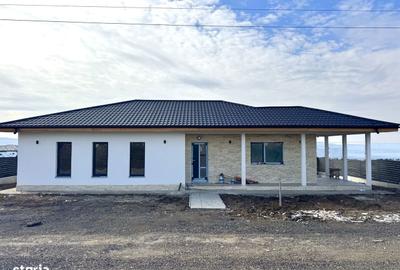 Casă cu 4 camere în Valea Ursului - 8