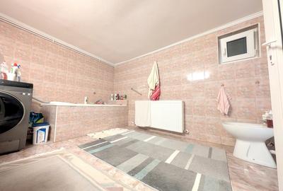 Casa cu teren - multiple destinatii  -zona Parcul Salca - 12