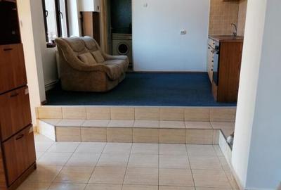 Apartament cu 2 camere semidecomandat în Buna Vestire