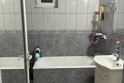 Casă cu 3 camere în Km 5 - 2