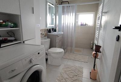 Apartament cu 2 camere decomandat în Lotus - 2