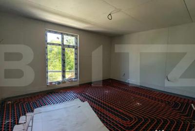 Casă cu 4 camere cu Teren 530 Mp în Central - 11