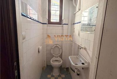 Apartament cu 4 camere semidecomandat, mobilat în Central - 6