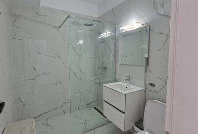 Apartament cu 2 camere decomandat în Tunari