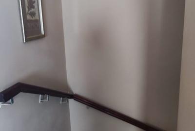 Vilă 5 camere, P+1+M curte proprie - 18