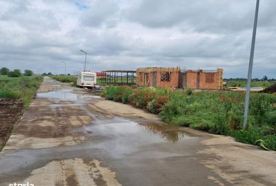 Teren de 460 mp, în Frumușani - 2