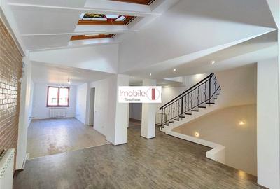 Casă cu 4 camere cu Canalizare în Bună Ziua - 2