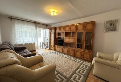 Apartament cu 4 camere decomandat, mobilat în Zorilor