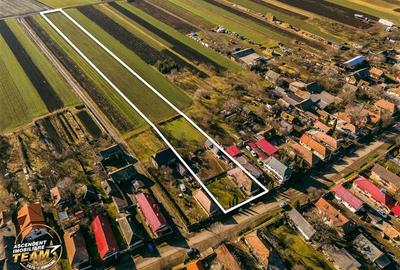 Casă individuală cu 3 camere cu Teren 7608 Mp în Cernat - 22