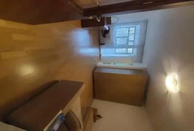 Garsonieră semidecomandată în Apărătorii Patriei