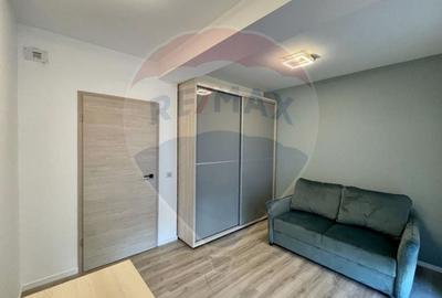 Casa / Vila lux cu 4 camere de inchiriat in Pipera - 9