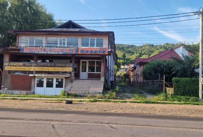 Spațiu comercial, de 1,035 mp, în Alexandru cel Bun