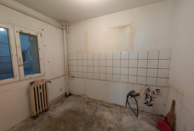 Apartament cu 3 camere decomandat în Lacul Tei - 8