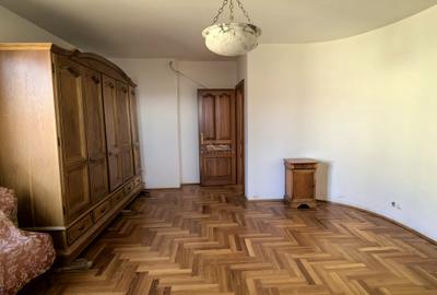 Vila/Pensiune 620mp  , teren generos 3862mp , priveliste de top , neopturata - 13