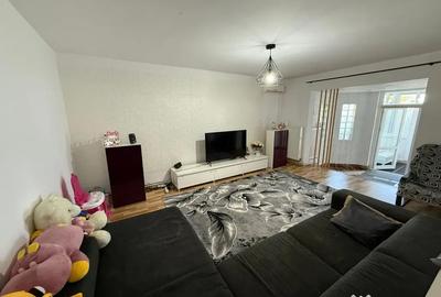 Casă cu 5 camere cu Teren 1269 Mp în Boldești - 9