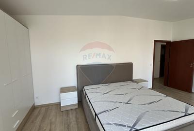 Apartament cu 3 camere semidecomandat în Central - 10