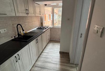 Apartament cu 3 camere decomandat în Central - 6