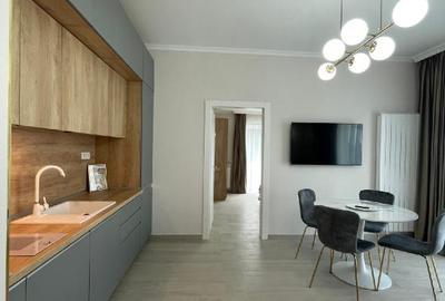 Mamaia, Cazino, 2 camere, mobilat, gaze - 5