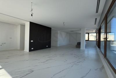 Apartament cu 4 camere decomandat în Pipera - 1