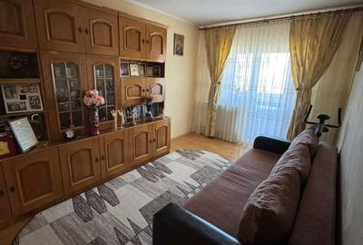 Apartament cu 2 camere decomandat în 23 August