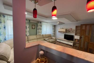 Apartament cu 2 camere decomandat în Progresul II - 3