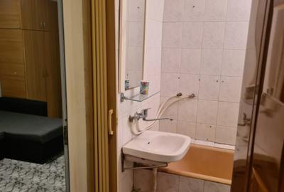 Inchiriez garsoniera zona Cet - 1