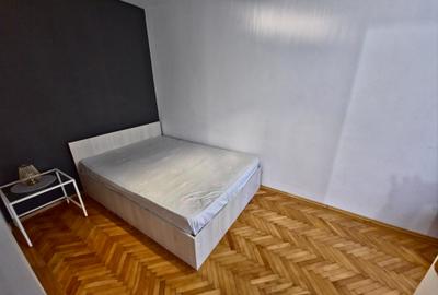 Apartament cu 2 camere semidecomandat, mobilat în City Park Mall - 10