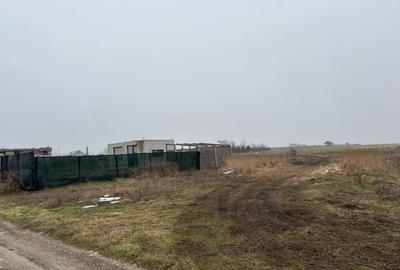 Teren Construcții intravilan de 305 mp, în Sud - 3