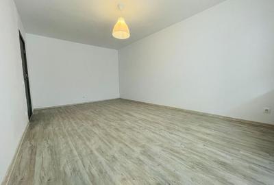 1 minut STB Apartament 2 camere Decomandat - 2
