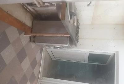 Ofer Garsoniera pentru inchiriere, conf.1, 40mp, in vila, et.1, balcon, zona Andronache - Colentina - 3