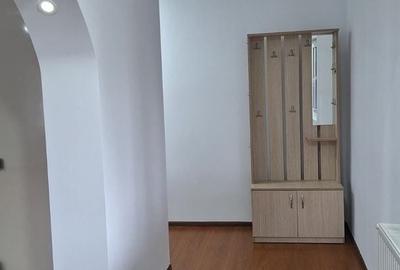 Casă individuală cu 4 camere cu Teren 100 Mp în Central - 13