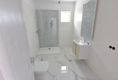 Bragadiru: Casa / Vila 5 camere, P+1+M, totul nou - 5