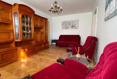 Apartament cu 3 camere semidecomandat în Obor - 2