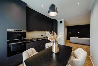 Apartament cu 3 camere în Universitate