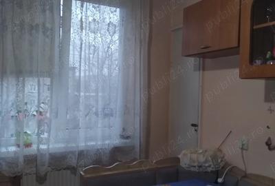 Apartament de vanzare - 3