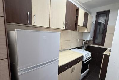 Inchiriez garsoniera - 8