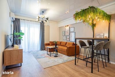 Apartament cu 2 camere decomandat în Central
