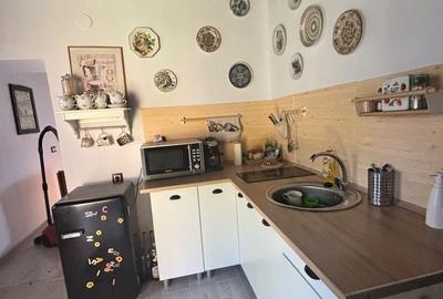 Casă cu 3 camere în Central