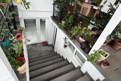 Casă cu 9 camere cu Teren 640 Mp în Central - 9