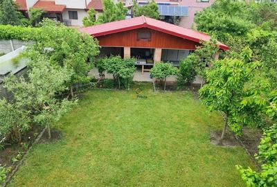 Casă cu 5 camere cu Teren 333 Mp în Central - 1