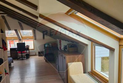 Casa / Vila cu 4 camere de vanzare in zona Central - 4