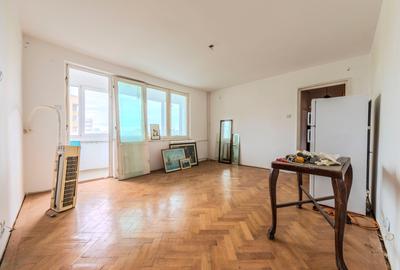 Vând Apt 3 cam Et 8/10 Bucur Obor Liber, Bl. Reabilitat, La Alb + Parchet si AC. - 17